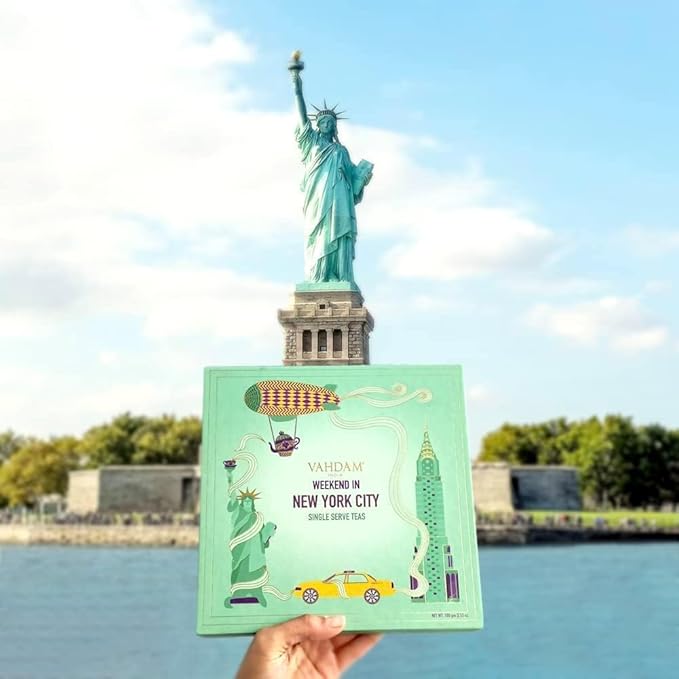 VAHDAM, Weekend In New York Tea Gift Set Travel Edition Gift Box | 9 Varieties - Green, Herbal & Black Tea | Gluten Free, Non GMO | Gifts for Women & Men,