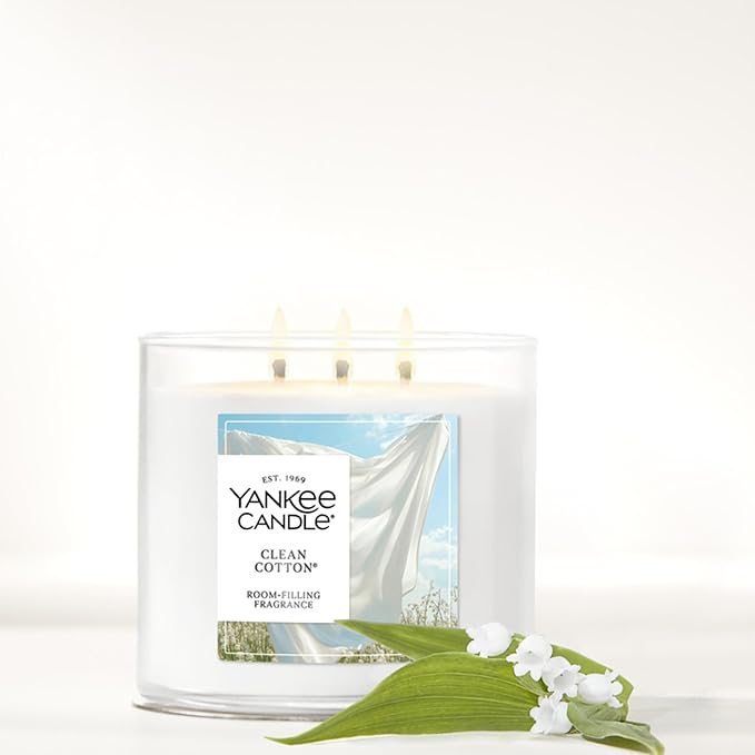 Yankee Candle Clean Cotton, Scented Candle, 14.5oz 3-Wick Candle Jar with up to 40 Hours Burn Time, Giftable
