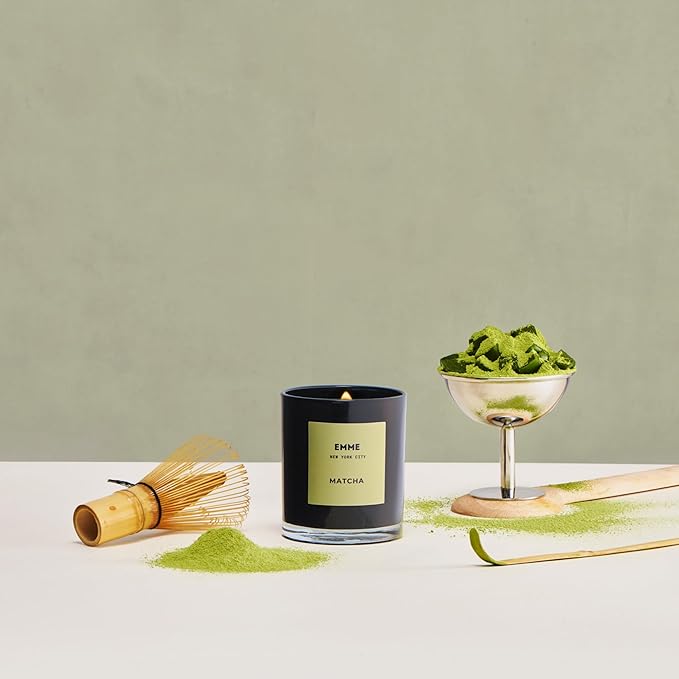 EMME NYC Scented Candle Jar - Black Glass, Soy, Natural, Non-Toxic, Pet-Safe, Up to 60 Hours Burn Time, Wood Wick, Strong Scent, Cruelty-Free, 10 oz - Matcha