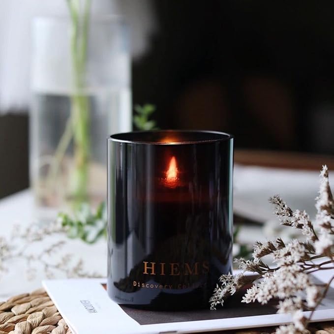 Vancouver Candle Co. Hiems Discovery Candle – Non-Toxic Soy Wax Aromatherapy Candle – Handmade with Natural Essential Oil – Strong Scented, Long Lasting 10 Ounce Jar Candle with Gift Box