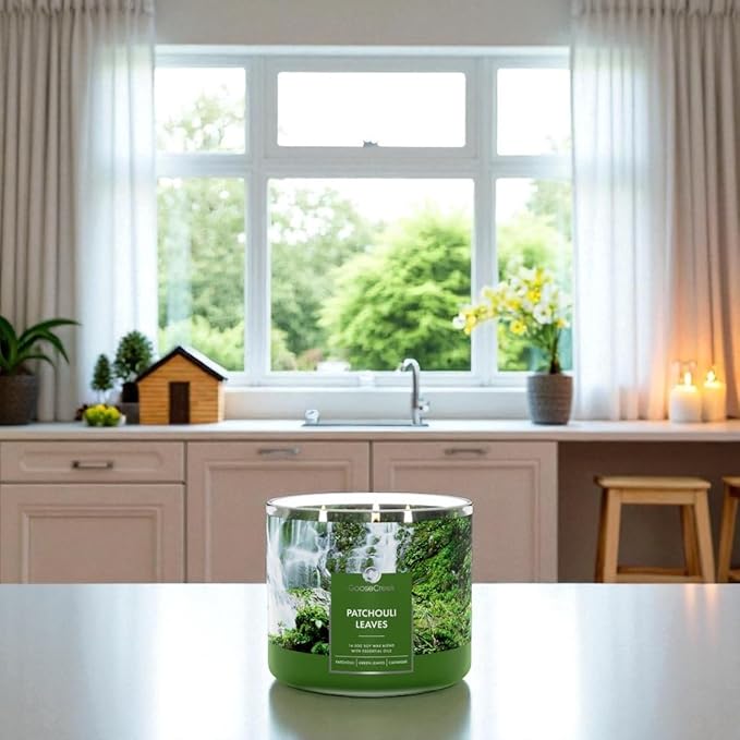 Patchouli Leaves Soy Wax Candle, 14.5 oz, Green Leaves and Cashmere Scent