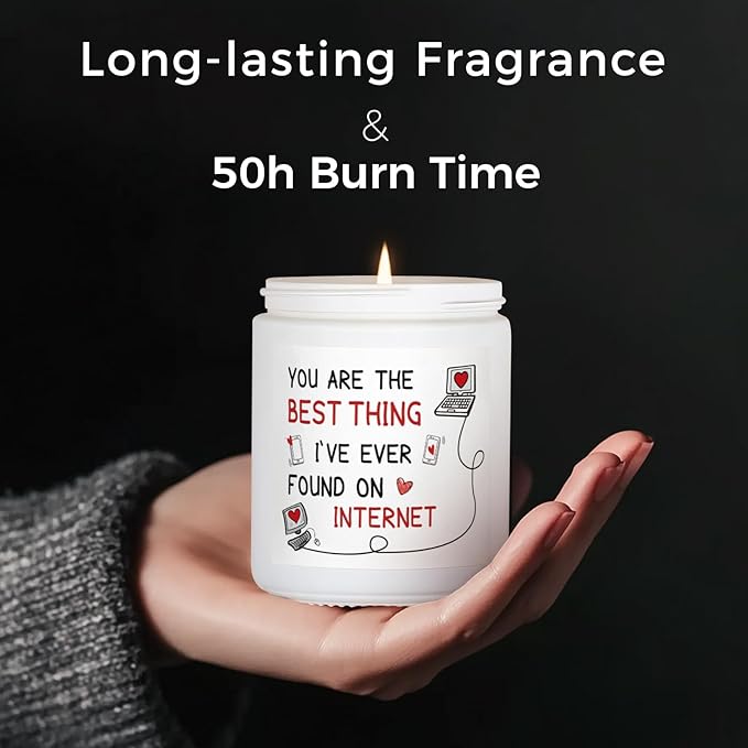 MOASITN Best Thing I Found on The Internet Candles Candles for Women Girlfriend, Valentines Day, Birthday, Anniversary Unique & Sweetest Couple Candle for Her, Him, Best Friends, Boyfriend, Men