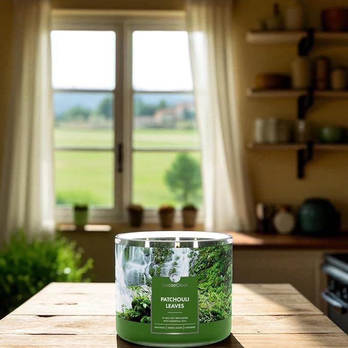 Patchouli Leaves Soy Wax Candle, 14.5 oz, Green Leaves and Cashmere Scent