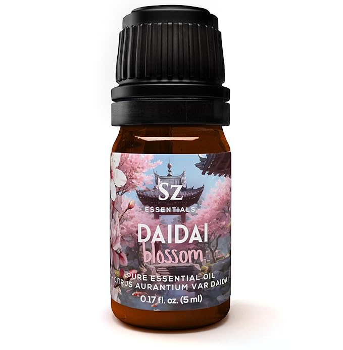 Daidai Blossom Essential Oil - 100% Pure and Undiluted Neroli-Daidai - Citrus Aurantium cv Daidai - Floral & Citrusy Scent with Oriental Overtones - Therapeutic Grade & Vegan - 0.17oz