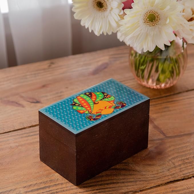 Octavius Urban Print Wooden Tea Sampler Box | Variety Pack Sampler | Perfect For Gifting & Thanksgiving - 6 Flavours & 30 Bags