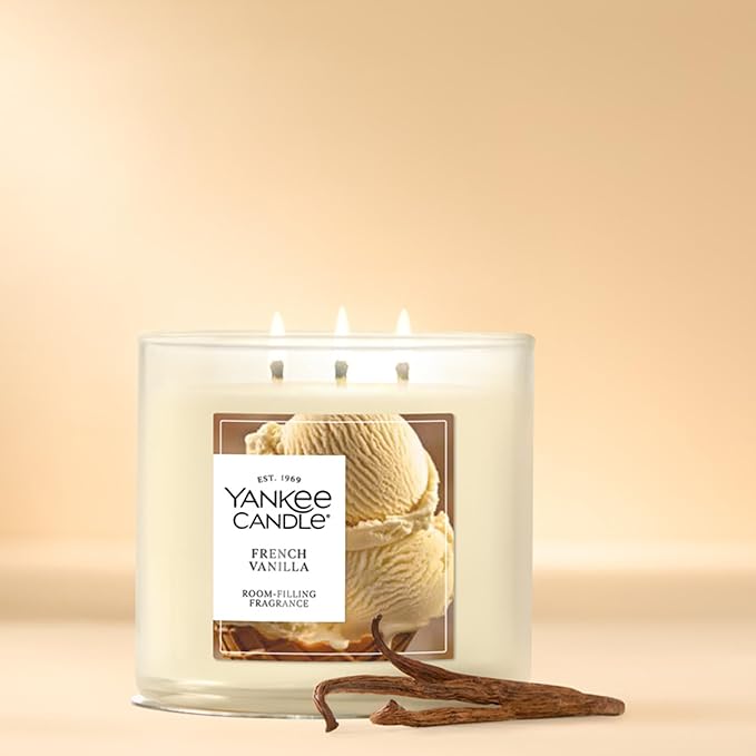 Yankee Candle French Vanilla, Scented Candle, 14.5oz 3-Wick Candle Jar with up to 40 Hours Burn Time, Giftable