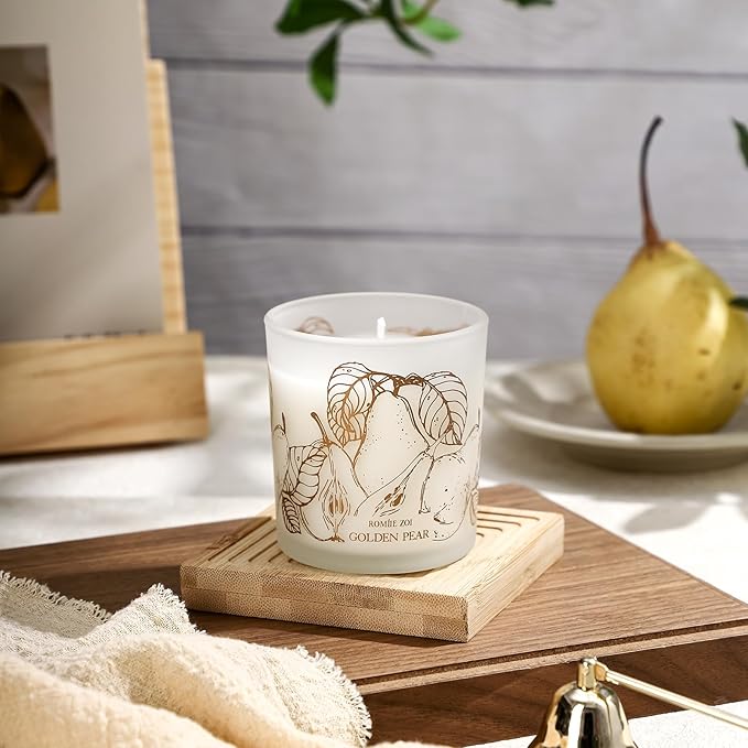 ROMIIE ZOI Scented Candle - Golden Pear- 6oz Aromatherapy Soy Wax Jar Candle for Home, Gifts for Women - 170g