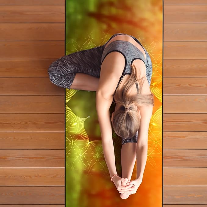Colorful Star Yoga Towel with Corner Pockets, Non Slip Grip Dots Sweat Absorbent Hot Yoga Mat Towels, Yoga Blankets with Travel Bag, Mat Cover for Workout, Gym, Fitness - 70"x26", Geometric Flower