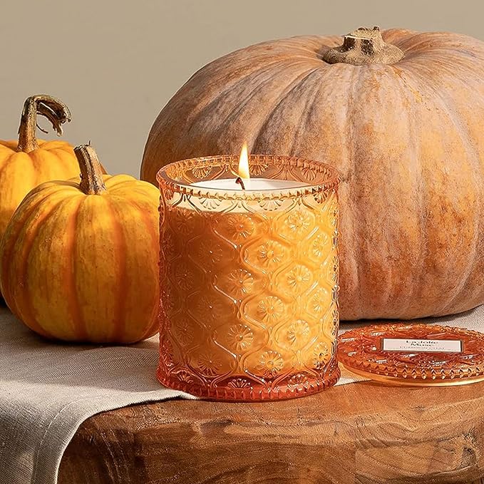 LA JOLIE MUSE Pumpkin Chai Candle – Pumpkin, Spicy Chai & Vanilla Scent | 6 oz Natural Soy Wax | 40 Hours Clean Burn | Housewarming Gift | Seasonal Home Décor