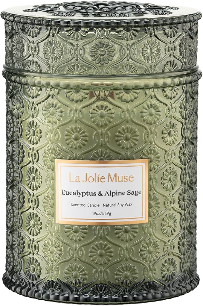 LA JOLIE MUSE Christmas Candle | Eucalyptus & Alpine Sage | Eucalyptus, Sage & Lavender | 19 oz Wooden Wick Soy Candle | 90-Hour Burn | Cozy Winter & Holiday Relaxation